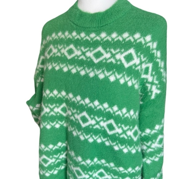 Aerie Flurry Oversized Crew Neck Green White Sweater Size SP - Picture 13 of 17